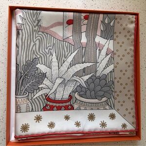 Hermes Le Premier 90 Chant Red and Cream Patterned Scarf NIB Authentic